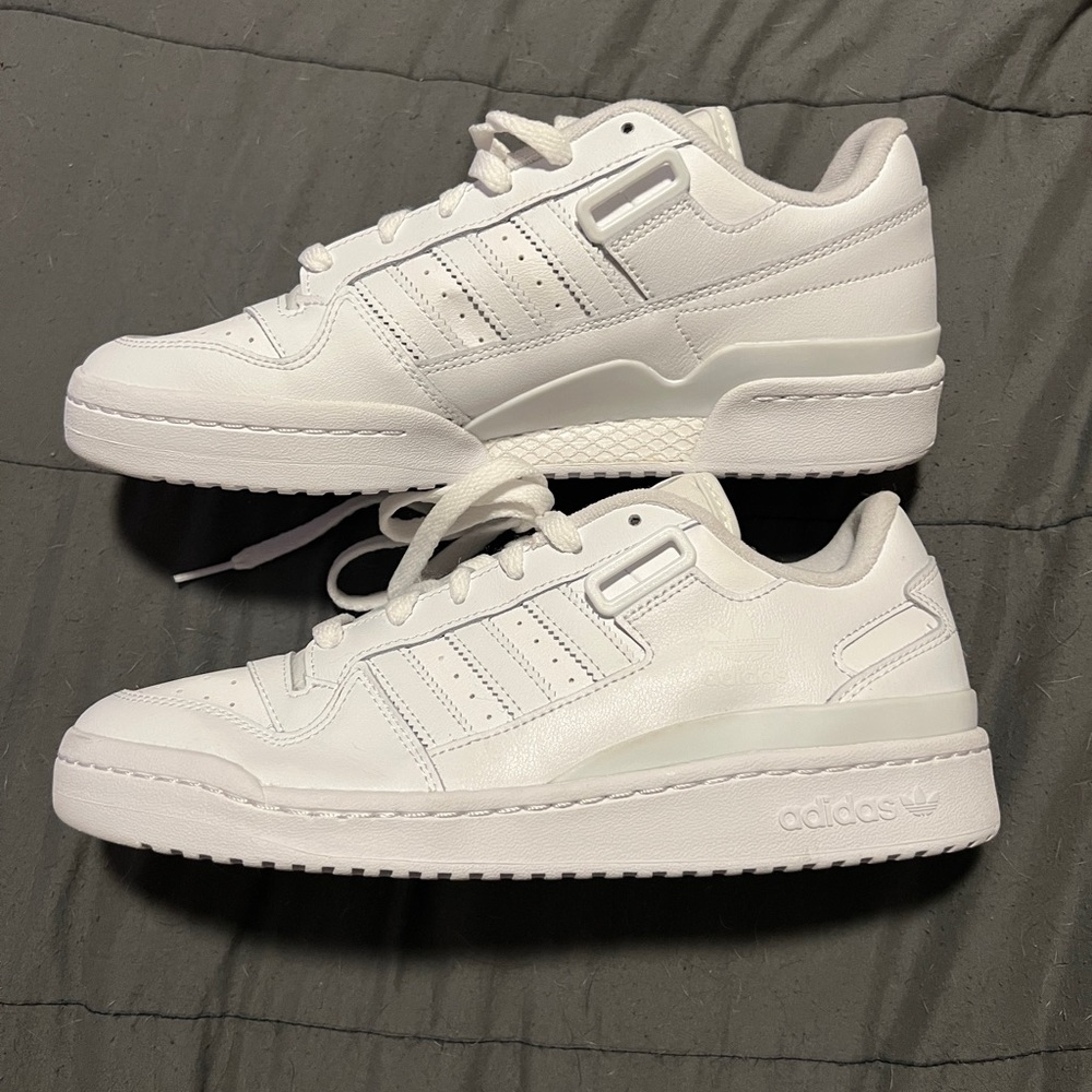 Brand New Adidas Forum Low Shoes Men Size 8.5